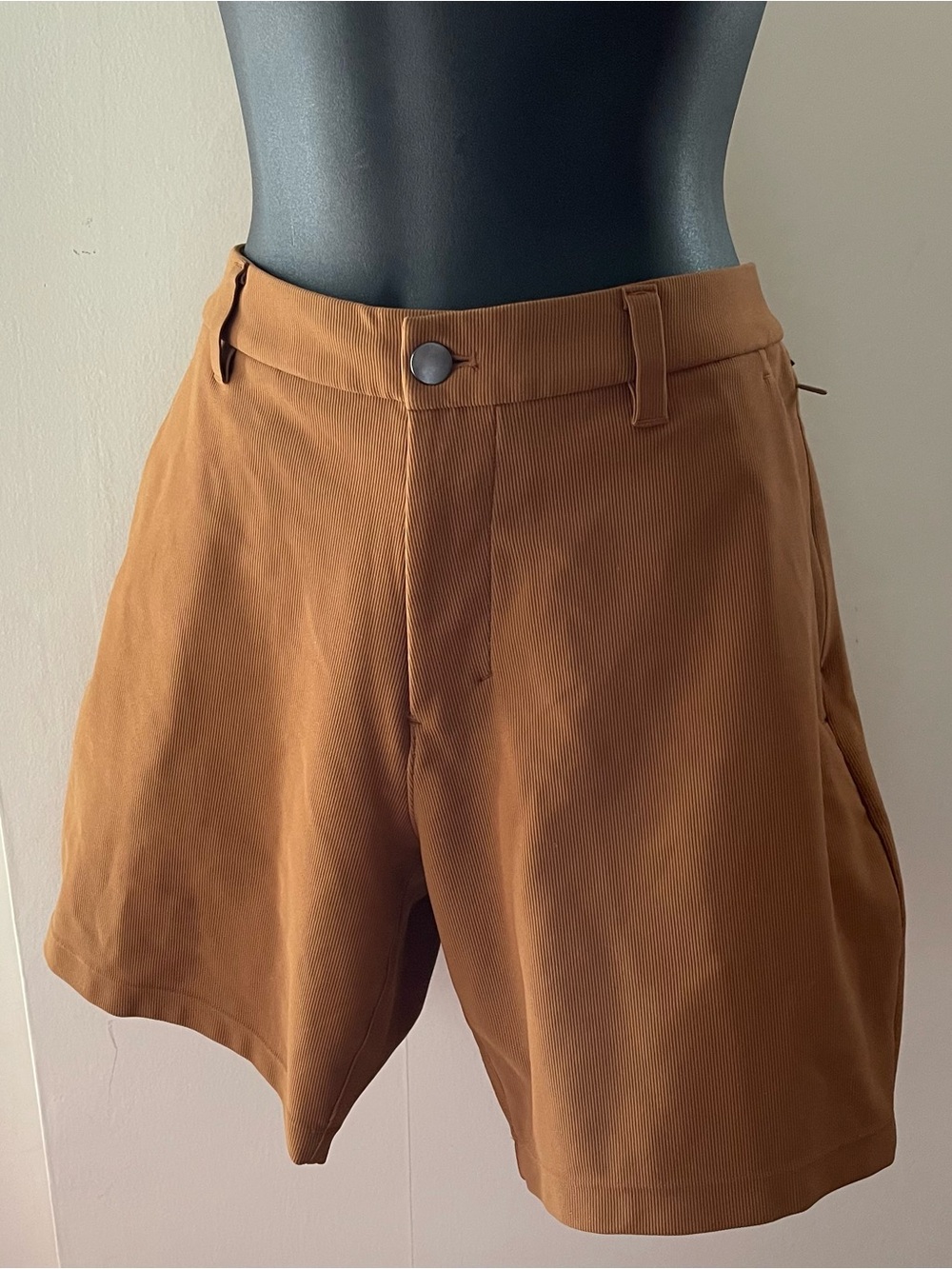 Lululemon Commission Classic Fit Short Cord Copper Brown Size 31